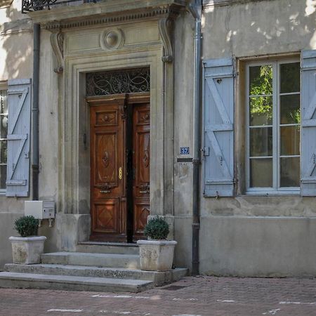 Le 37 Malaucene Panzió Kültér fotó